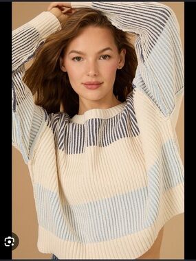 NWT Altar’d State Cropped Chenelle Sweater